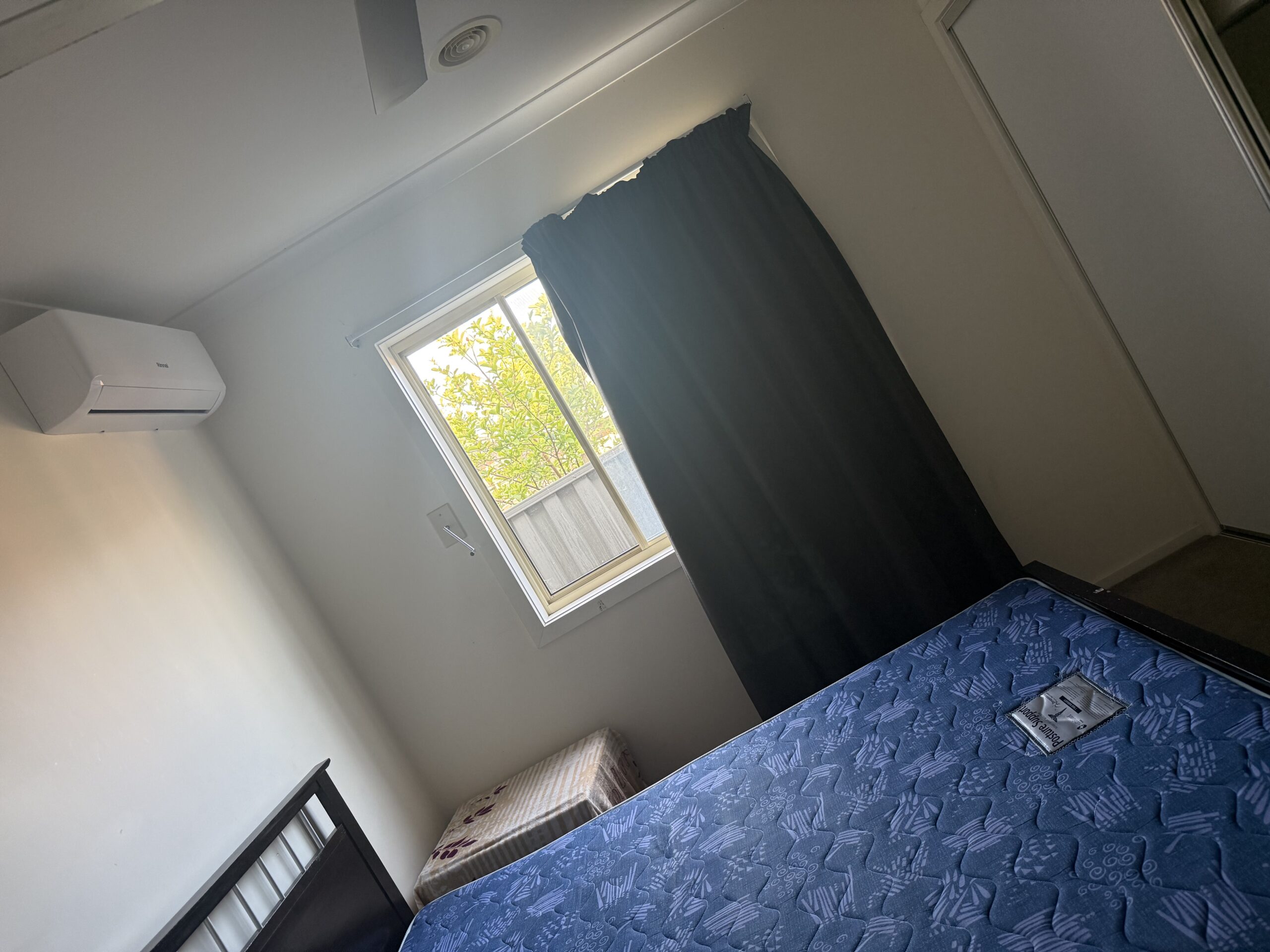 Room on rent in Tarneit for single